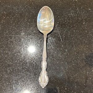 ❤️FINAL❤️Onida Heirloom Antique Elegant Sterling Silver Spoon